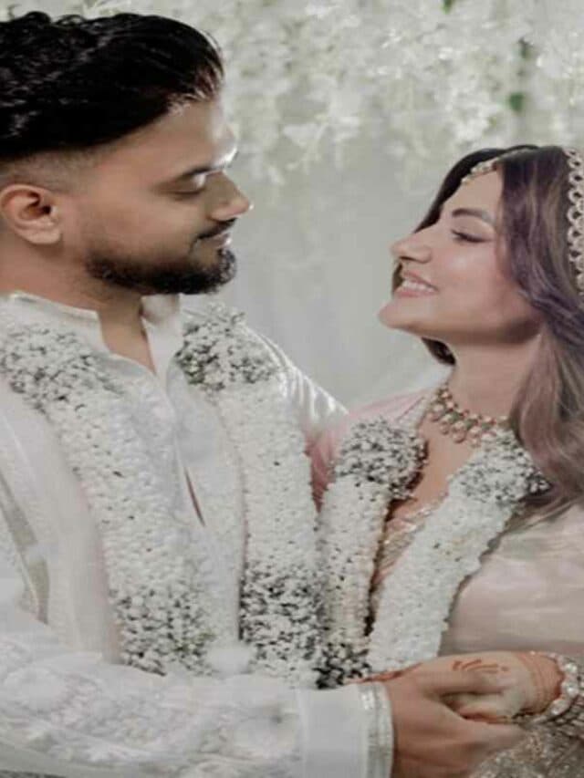 Hina Khan Wedding: हिना खान ने बॉयफ्रेंड रॉकी जायसवाल से रचाई शादी, देखें खूबसूरत तस्वीरें