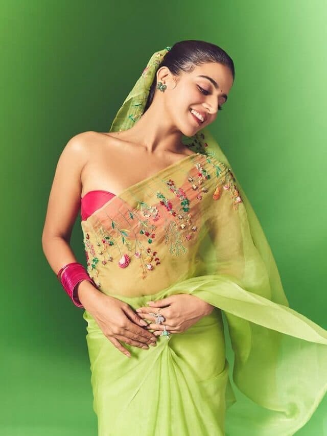 Wamiqa Gabbi Desi Look: देसी लुक में Wamiqa Gabbi ने हाई किया पारा, ग्रीन साड़ी में शेयर की बोल्ड तस्वीरें