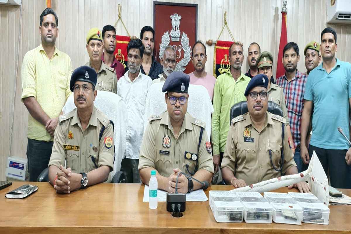 Amroha Contract Killing: बाप बना हैवान…1 लाख रुपए में तय कर दिया बेटे की जिंदगी का सौदा, उतारा मौत के घाट, सामने आया चौंकाने वाला मामला