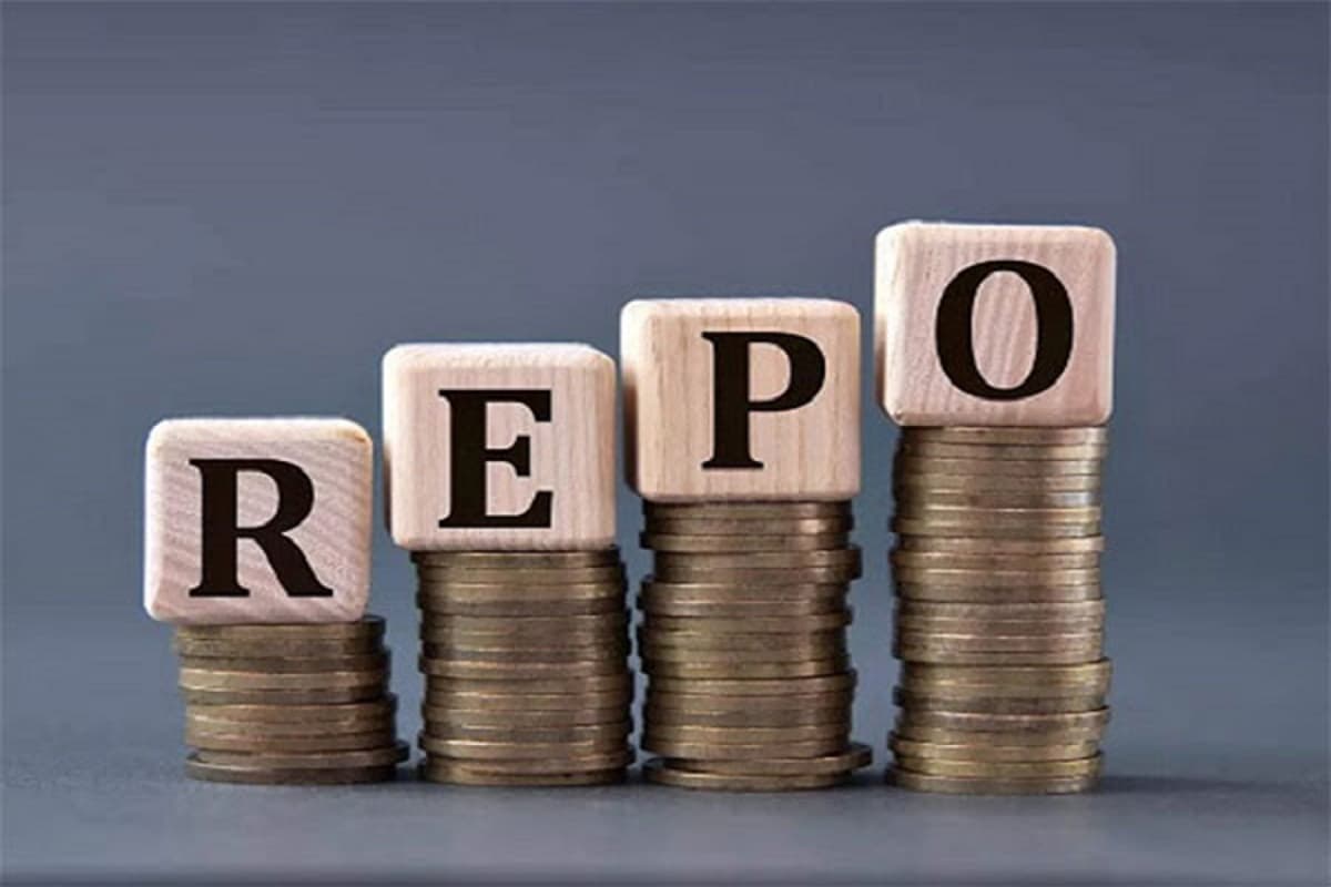 RBI Repo Rate Latest Update: RBI ने ग्राहकों को दी बड़ी खुशखबरी, रेपो रेट में नहीं किया कोई बदलाव, 5.5% रहेगा स्थिर