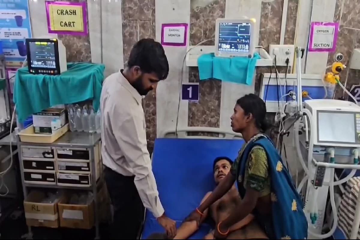 Surajpur News: मशरूम की सब्जी खाने से 8 लोग हुए बीमार, 3 लोगों की हालत गंभीर