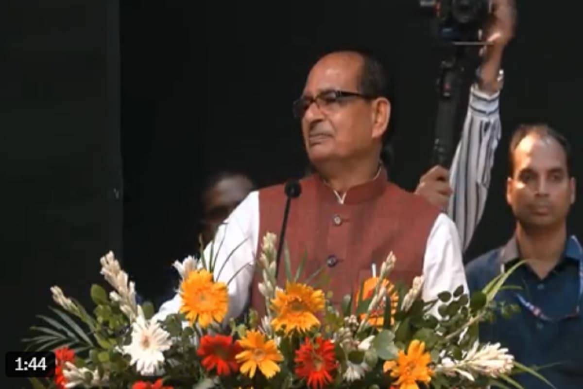 Gwalior News: ‘शॉल-श्रीफल नेताओं को बिगाड़ते हैं, सम्मान होना चाहिए तो..’, ग्वालियर में केंद्रीय कृषि मंत्री शिवराज सिंह चौहान का बड़ा बयान