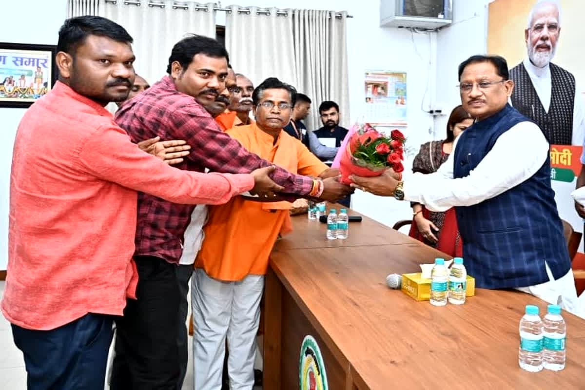 Chhattisgarh News: गंगरेल डुबान क्षेत्र की 11 मछुआ सहकारी समितियों को मिला मछली पालन का हक, सीएम साय ने किया ये ऐलान