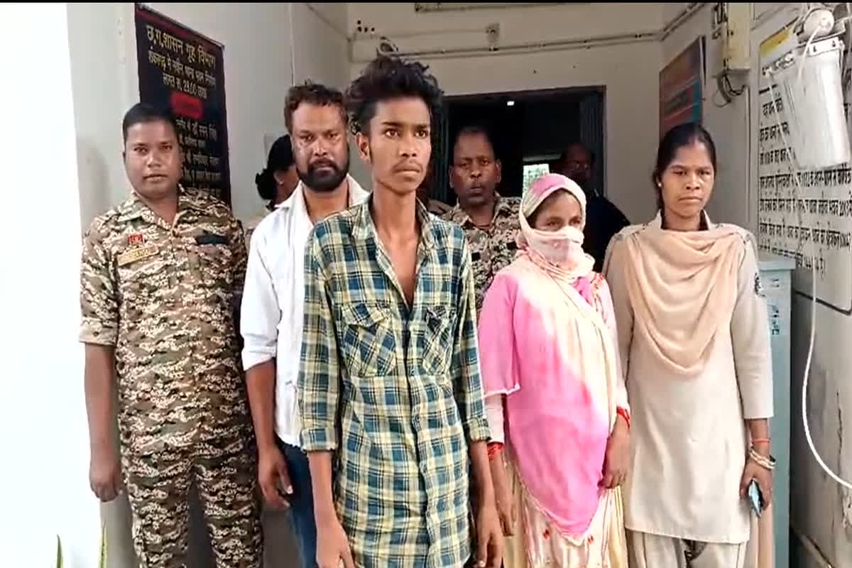 Balrampur Crime News: 14 वर्षीय नाबालिग को बंधक बनाकर युवक मिटा रहा था हवस, माता-पिता भी देते थे साथ, और फिर…