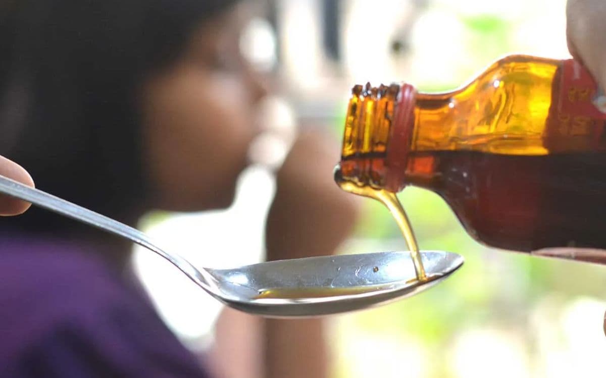 Chhindwara Cough Syrup News: छिंदवाड़ा कफ सिरप कांड…जिंदगियों की कीमत पर खेला गया खतरनाक खेल, SIT करेगी जांच, होंगे बड़े खुलासे…