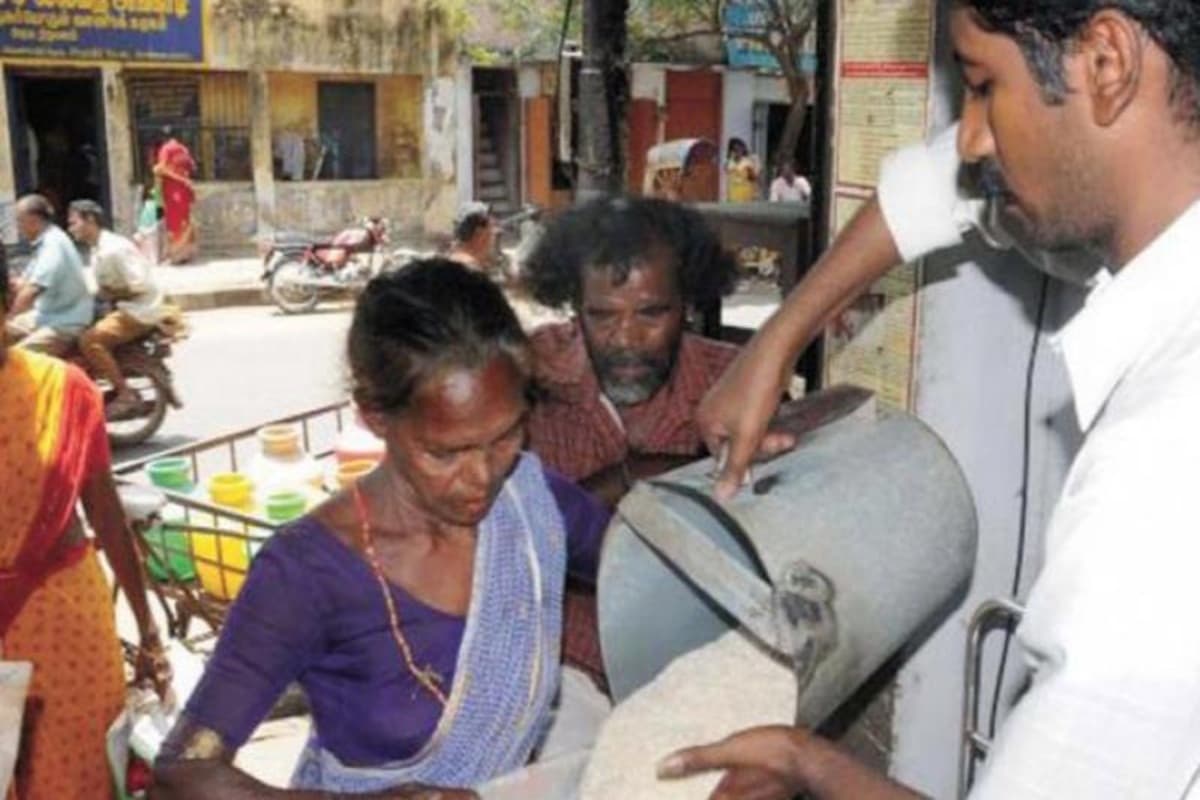 Raipur News: छत्तीसगढ़ में रद्द होंगे 32 लाख राशन कार्ड! कांग्रेस के आरोपों पर मंत्री श्याम बिहारी जायसवाल का बड़ा पलटवार