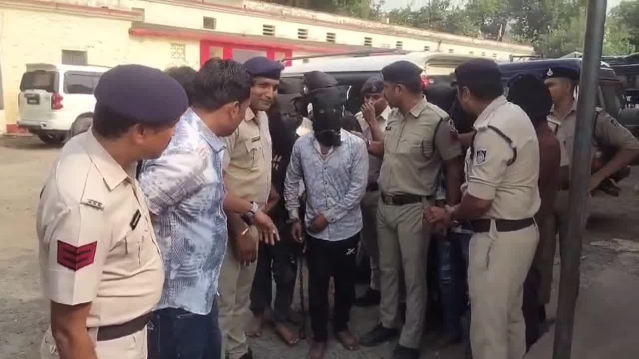 Morena Crime News : माँ बेटी को बंधक बनाकर वारदात को अंजाम देने वाले गैंग का खुलासा, पुलिस के हत्थे चढ़े 7 आरोपी