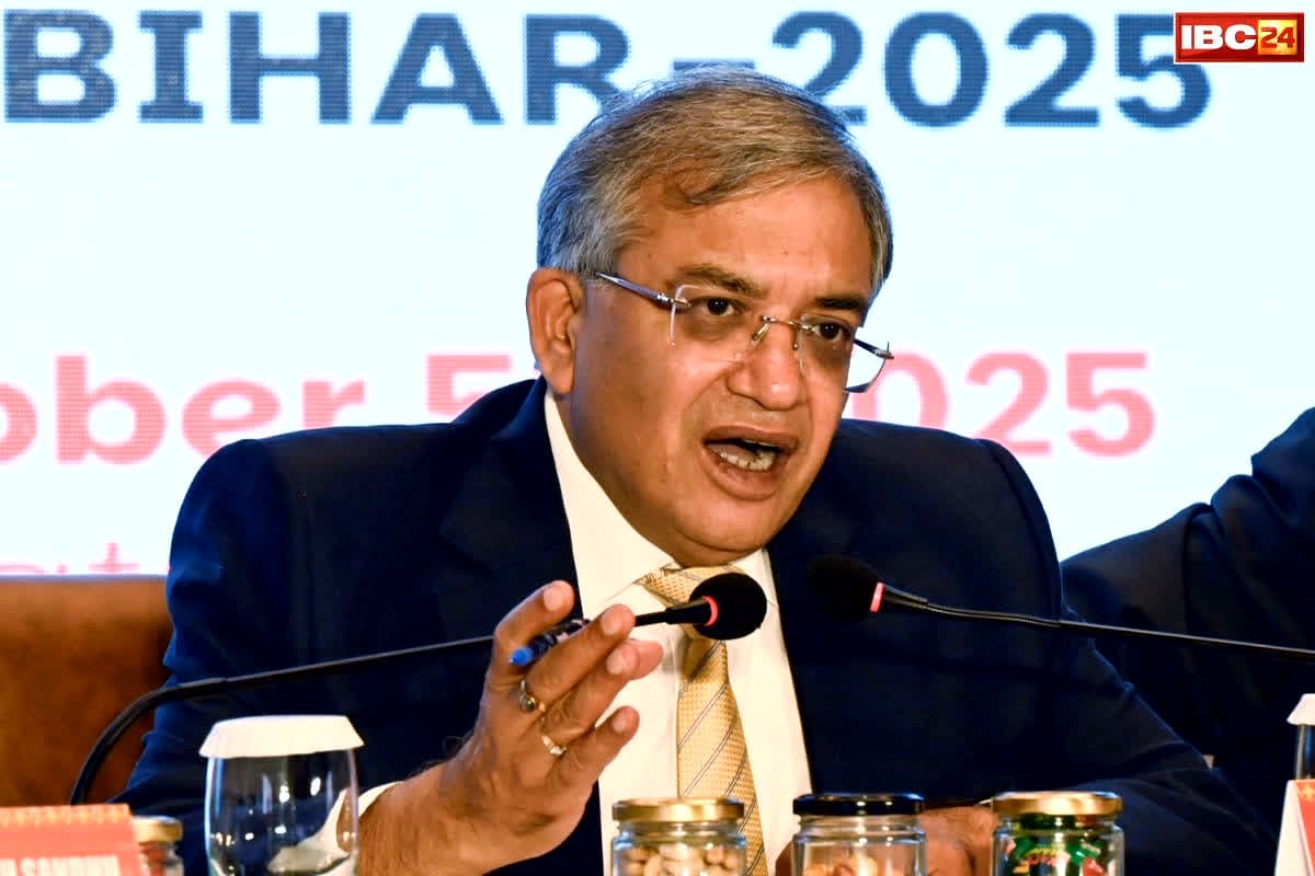 Bihar Assembly Election 2025: “आधार जन्म, निवास या नागरिकता का प्रमाण नहीं है”.. मुख्य चुनाव आयुक्त ज्ञानेश कुमार की दो टूक, पढ़ें पूरा बयान