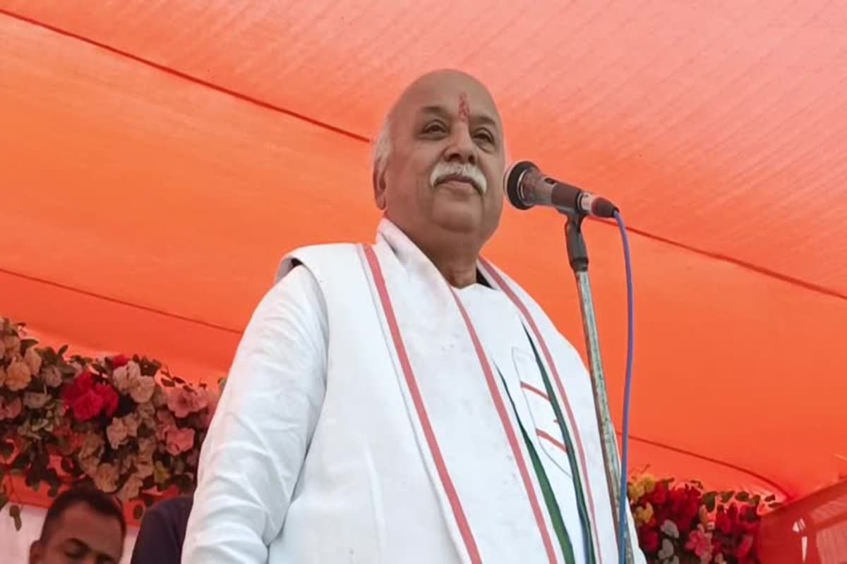 Bhilai News: हर हिंदू को तीन बच्चे पैदा करना जरूरी…, डॉ प्रवीण तोगड़िया ने कहा छत्तीसगढ़ में धर्मांतरण रोकने अब घर-घर में होगा यह काम