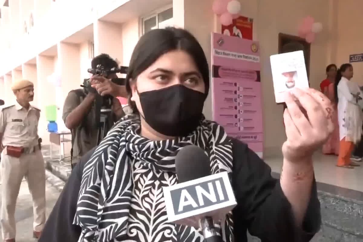 Bihar Voting Live Updates: मतदाता सूची में नाम है, फिर भी वोट डालने से रोका गया! महिला मतदाता ने बताई ये बड़ी वजह, जानकार रह जाएंगे हैरान