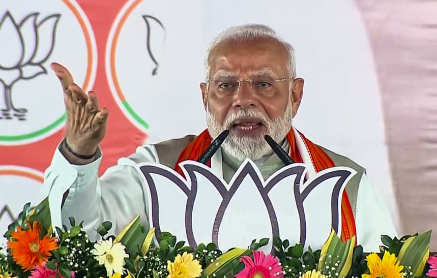 PM Modi Bihar Visit: बिहार की सियासी सरजमीं पर आज गरजेंगे पीएम मोदी, दो चुनावी सभाओं के बाद वाराणसी में बड़ी घोषणा की तैयारी!