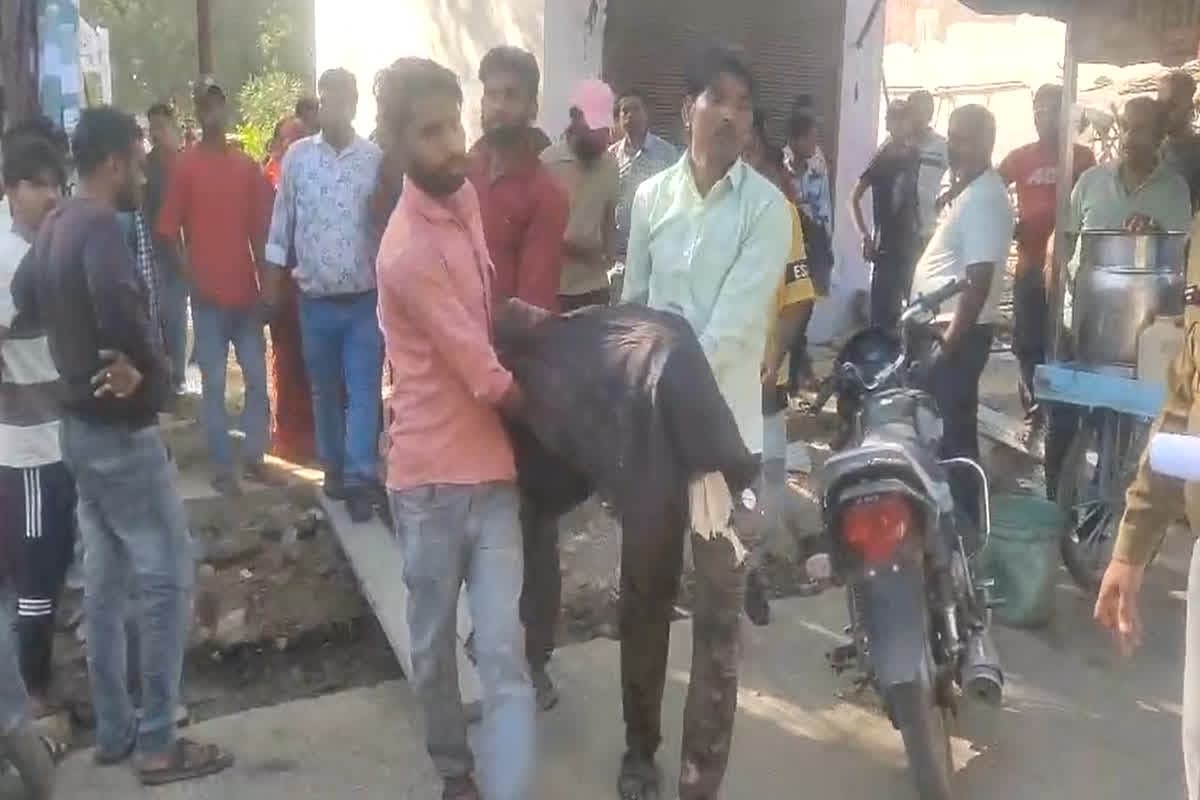 Sheopur News: कब्रिस्तान में संदिग्ध हालत में मिला युवक का शव, हालत देखकर उड़े पुलिस के भी होश