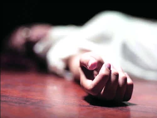Hardoi Double Suicide News: प्रेमिका के सुसाइड की खबर सुनकर उड़े प्रेमी के होश.. फिर खुद भी उठा लिया खौफनाक कदम, अब उठ रही दो-दो लाशें