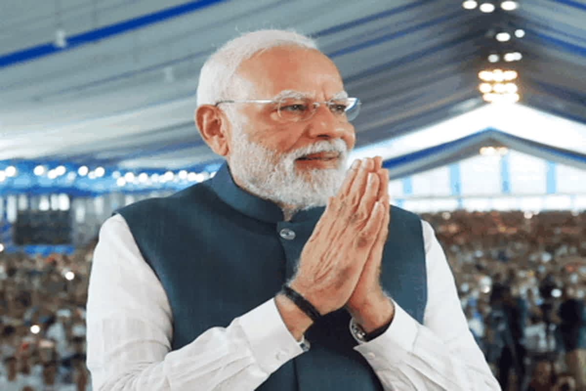 PM Modi Gujarat Visit: पीएम मोदी का गुजरात दौरा, बुलेट ट्रेन प्रोजेक्ट की मीटिंग से लेकर करोड़ों की योजनाओं का शुभारंभ, विस्तार से पढ़ें पीएम का शेड्यूल …