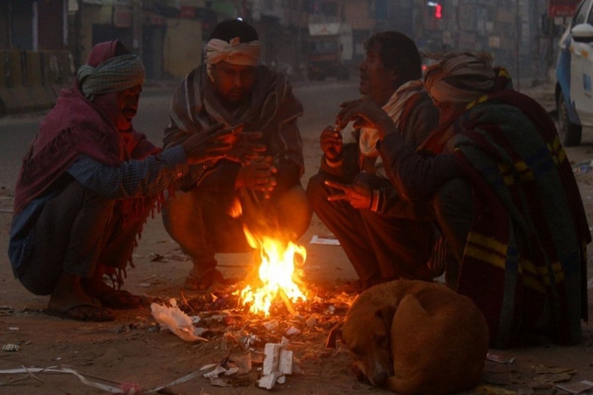 Weather Update: छत्तीसगढ़-मध्यप्रदेश समेत कई राज्यों में शीतलहर का अलर्ट, इन जगहों पर भारी बारिश की संभावना