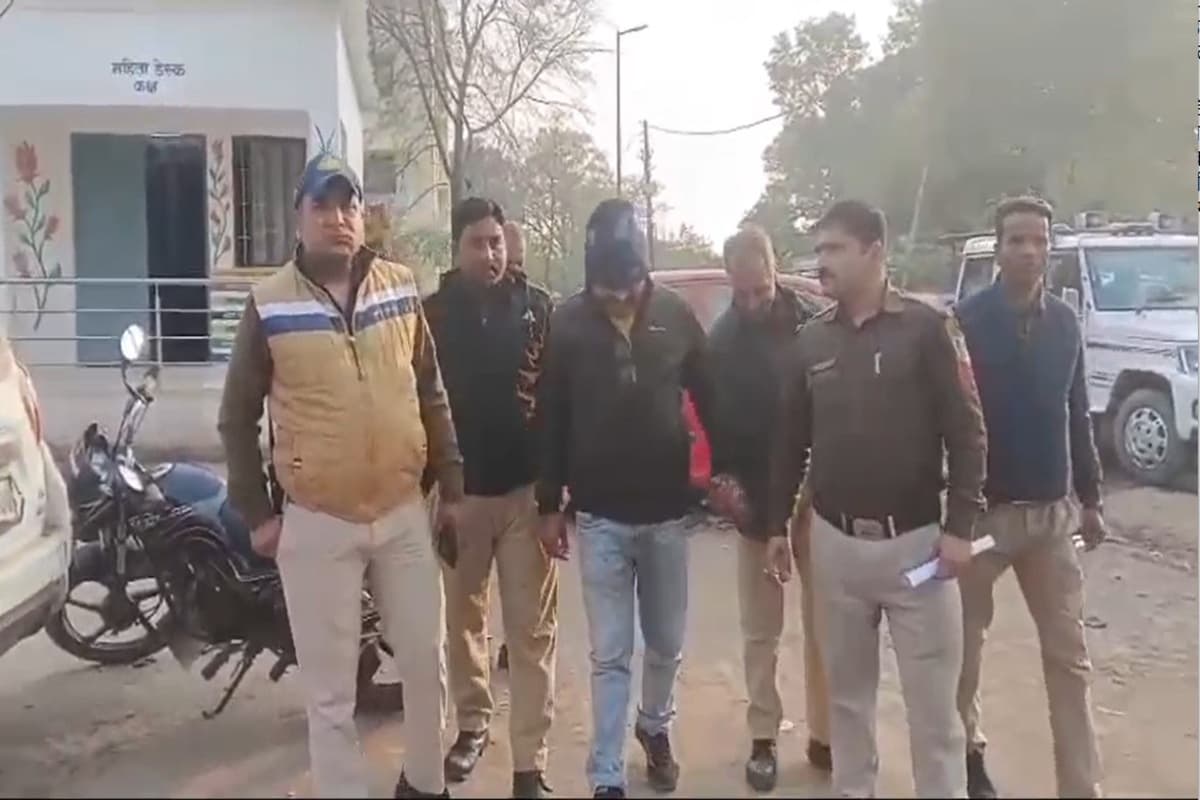 Satna News: महिला टॉयलेट में बनाया युवती का आपत्तिजनक वीडियो, वायरल होते ही मचा हड़कंप, एक आरोपी गिरफ्तार