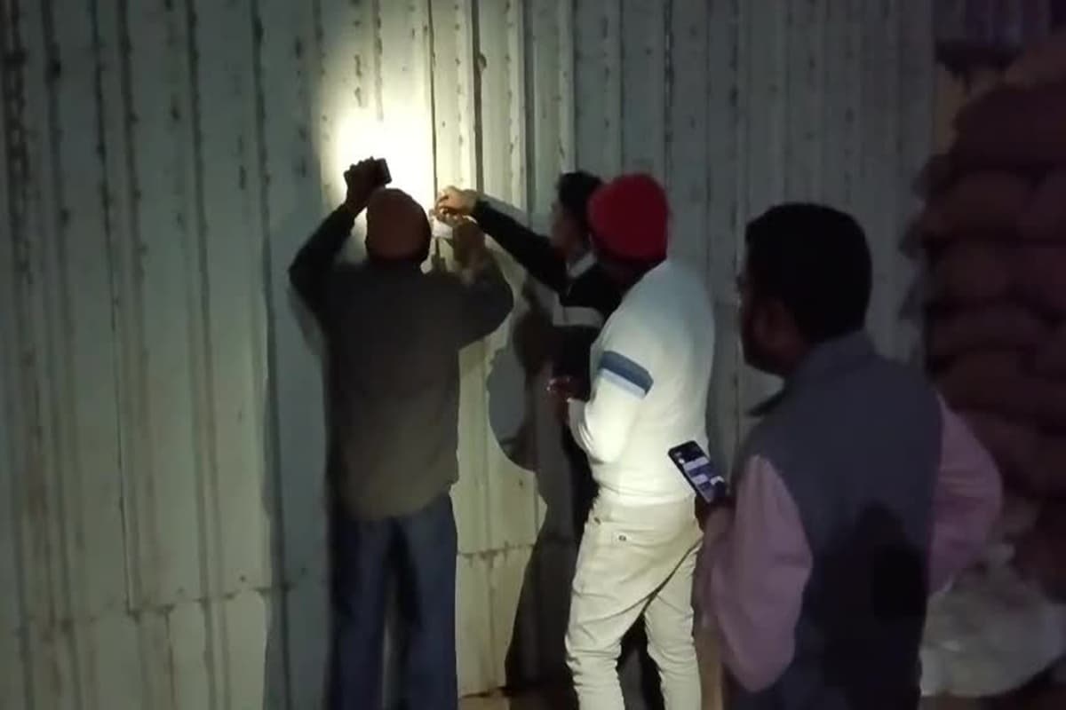 Raipur News: छत्तीसगढ़ में धान के अवैध परिवहन, भंडारण और मिलिंग पर प्रशासन सख़्त, कई जिलों में बड़ी कार्रवाई