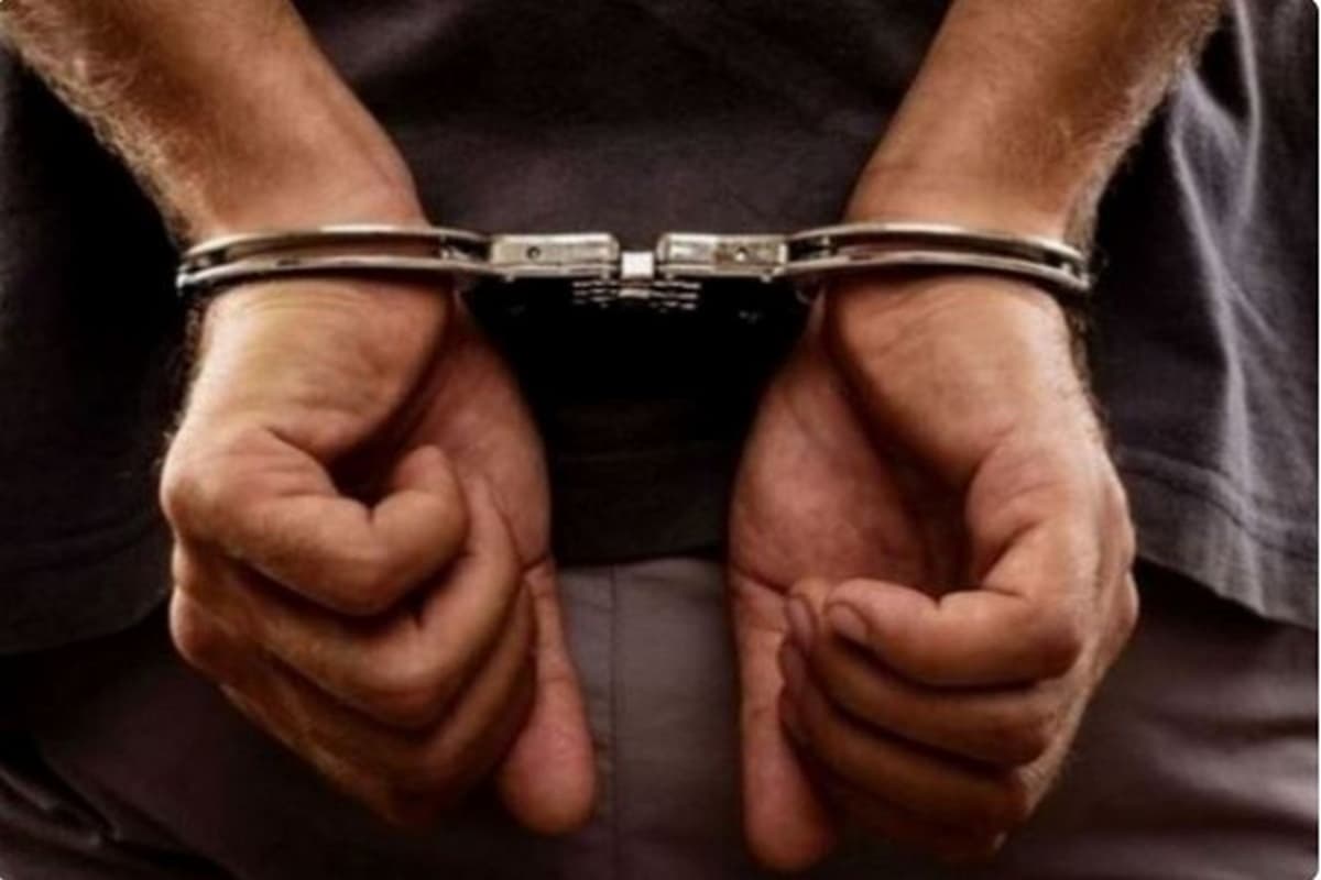 Surajpur News: ब्रेड फैक्टरी में काम करने वाले 4 नाबालिग समेत 8 संदिग्ध हिरासत में, बांग्लादेशी होने की आशंका