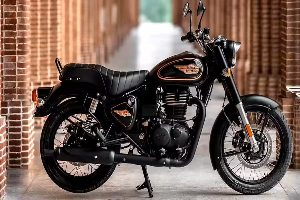 royal enfield bike price increase: बढ़ गई आपकी दो सबसे ज्यादा पसंदीदा बाइक की कीमत, जेब पर पड़ेगा असर, खरीदने से पहले जान ले नया दाम