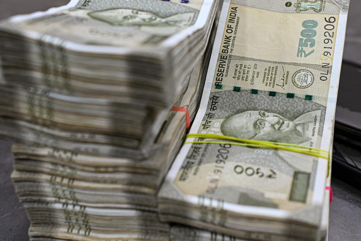 GDP Growth Rate of India: वित्त वर्ष 2025-26 में GDP वृद्धि 7.4 प्रतिशत रहने का अनुमान, दुनिया में सबसे तेज बढ़ती अर्थव्यवस्था