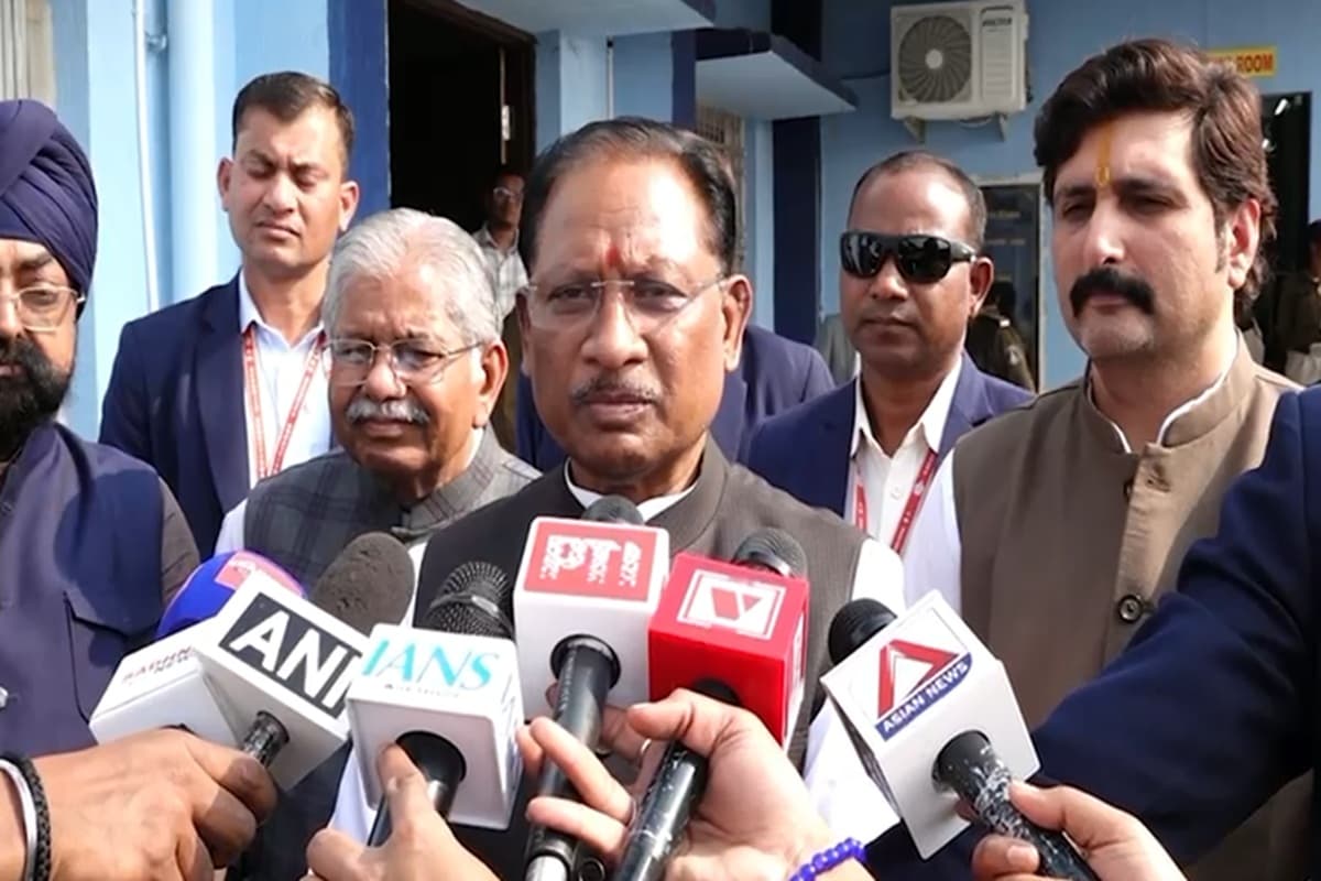 CG Political News: छत्तीसगढ़ 2023 का चुनाव क्यों हार गई कांग्रेस? सीएम साय ने किया बड़ा खुलासा, LPG आपूर्ति को लेकर कही ये बात