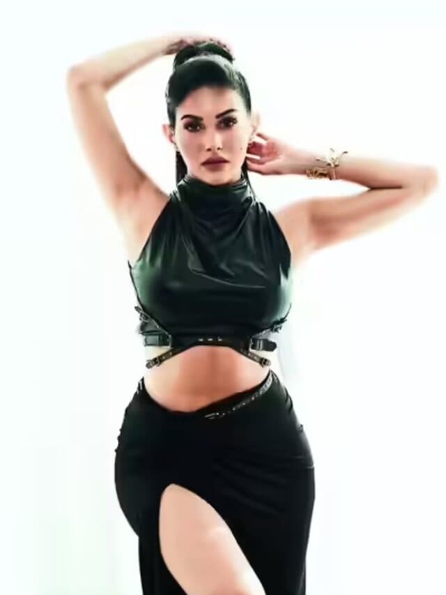 Amyra Dastur Hot Pics: Amyra Dastur ने बढ़ाया इंटरनेट का पारा, शेयर की हद से ज्यादा बोल्ड तस्वीरें, देखें यहां