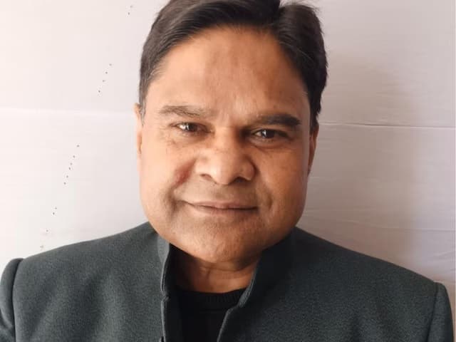 Vande Bharat: ‘गिरधारी’ का बयान, मचा घमासान! क्या उत्तराखंड सरकार गिरधारी लाल पर कोई एक्शन लेगी?