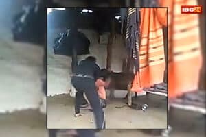 Husband- Wife Viral Video : पत्नी के साथ पति कर रहा था ऐसी हरकत, किसी ने चुपके से बना लिया वीडियो, आप भी देखे 53 सेकंड का पूरा वीडियो