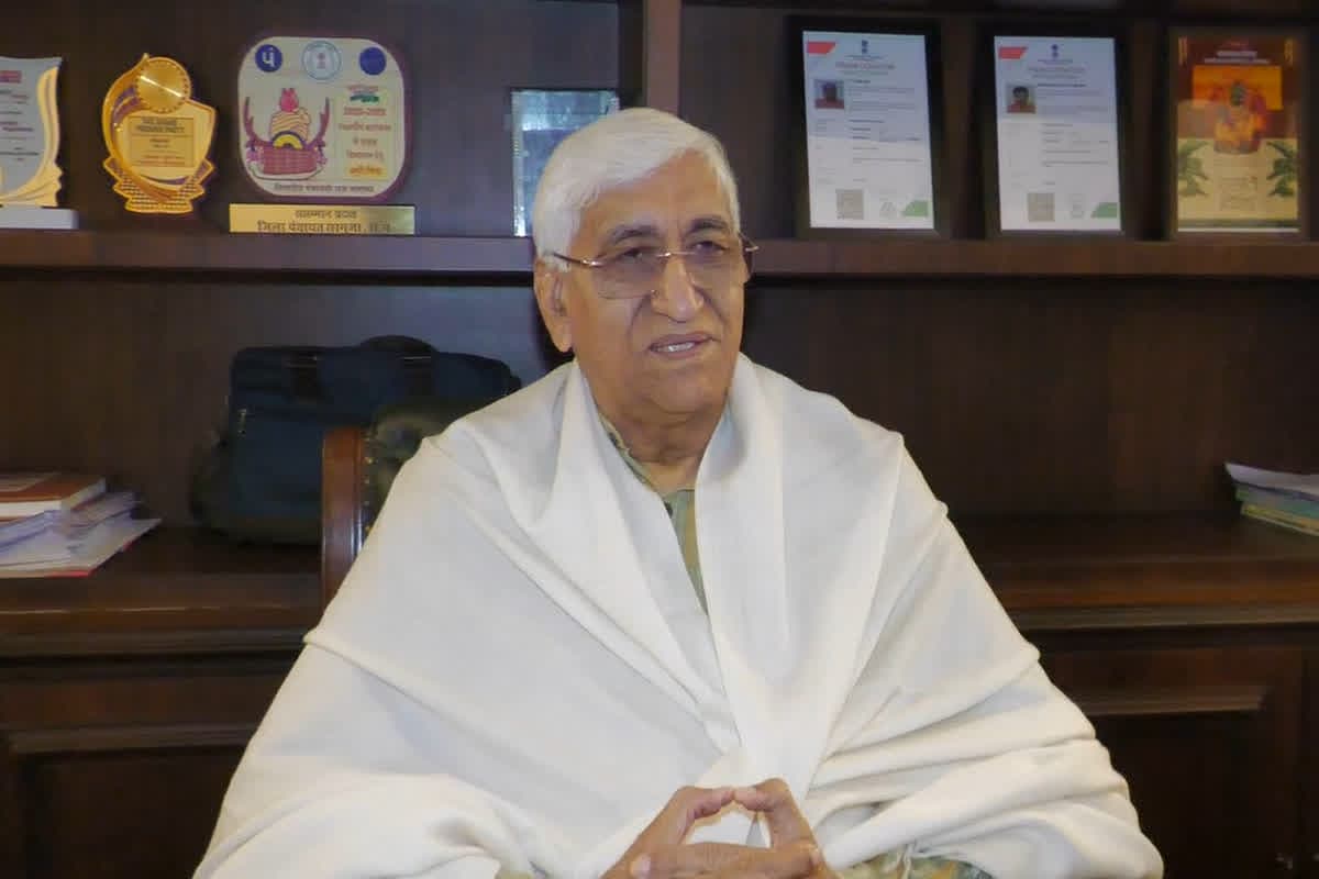 CG News: ‘हम तो डाकुओं को सुरक्षा देते हैं, ये तो साधु संत है’, मंत्री राजेश अग्रवाल की बात पर बवाल, टीएस सिंहदेव ने कहा वापस लें बयान