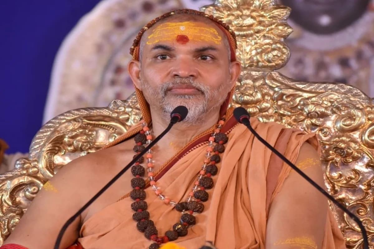 Avimukteshwaranand Latest News: ‘गुरु गड़बड़ निकल जाए तो..’ महिला को देखकर अचानक ऐसी बातें क्यों कहने लगे स्वामी अविमुक्तेश्वरानंद? देखिए ये पूरा वीडियो
