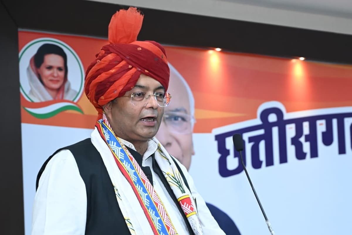 CG Political News: ‘बांग्लादेश बनता जा रहा है छत्तीसगढ़’.. अल्पसंख्यकों की सुरक्षा को लेकर कांग्रेस नेता ने उठाए सवाल, कहा- चिंताजनक होते जा रहे हालात