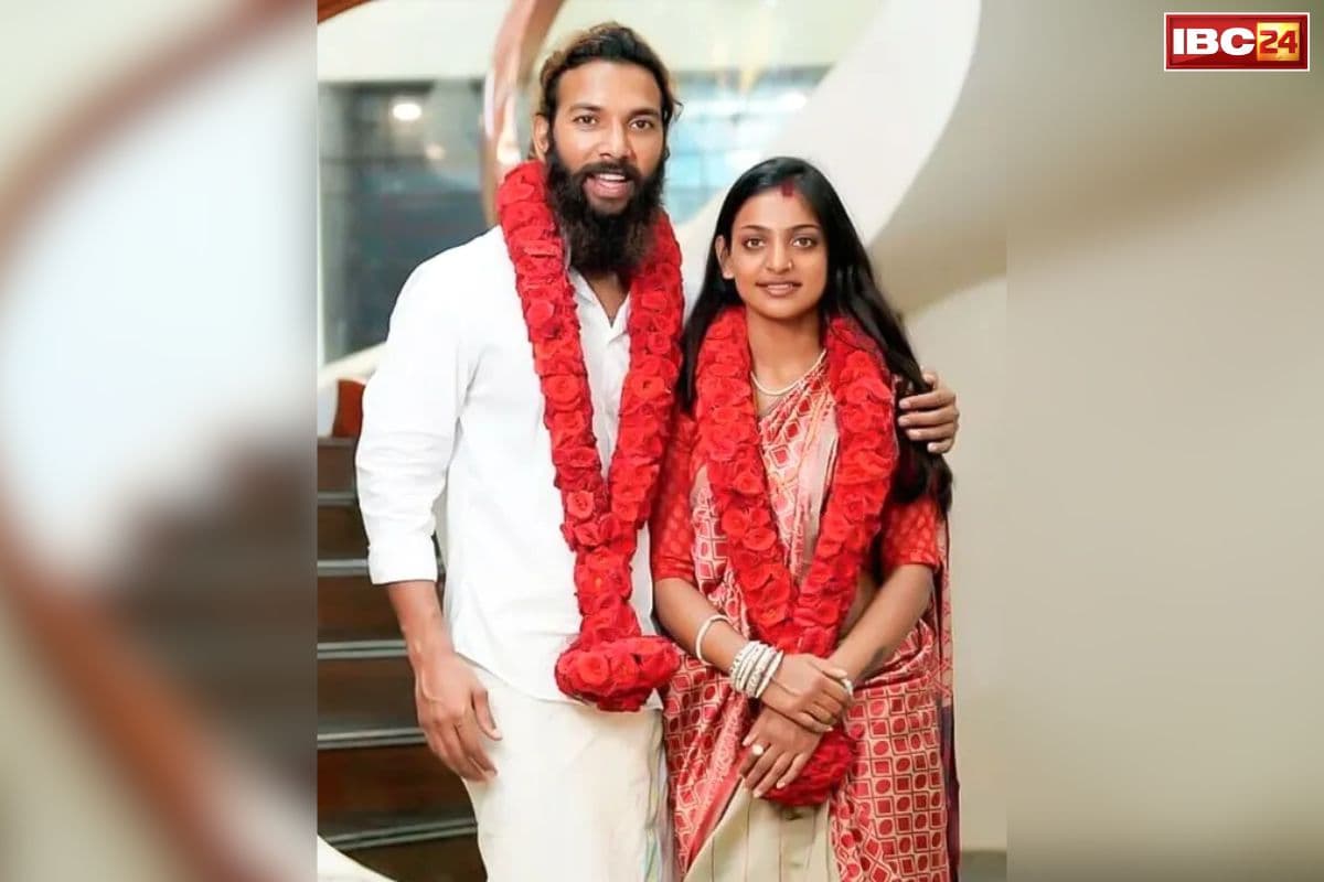 Monalisa Marriage News: कुंभ मेले वाली ‘मोनालिसा’ हो गई है लव-जिहाद का शिकार?.. एक्टर बॉयफ्रेंड से की शादी तो परिजनों ने किया ये बड़ा दावा..