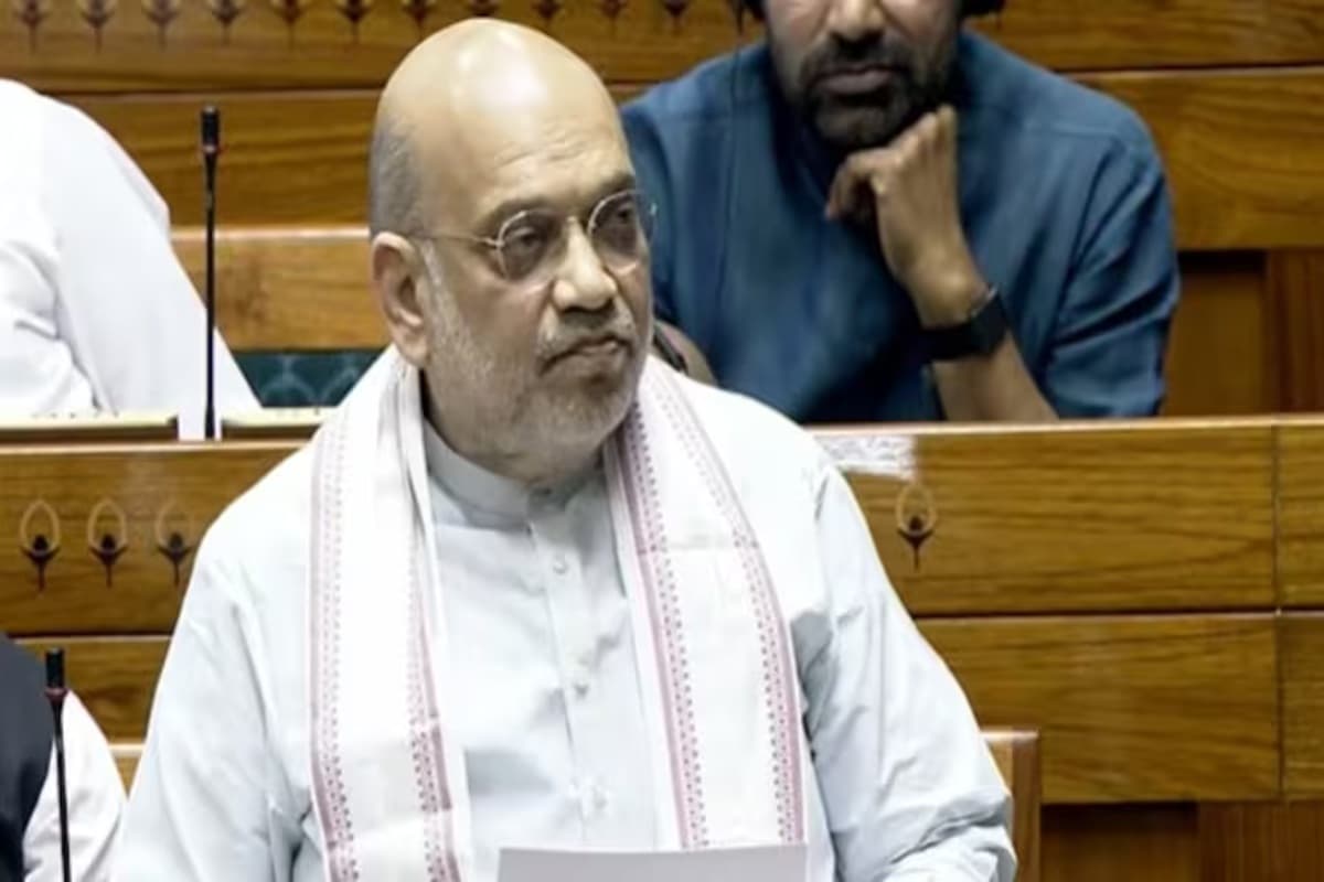 Amit Shah Parliament Speech: सदन में किनका माइक होगा बंद? अमित शाह ने इनकी ओर किया इशारा, राहुल गांधी पर भी कसा तगड़ा तंज