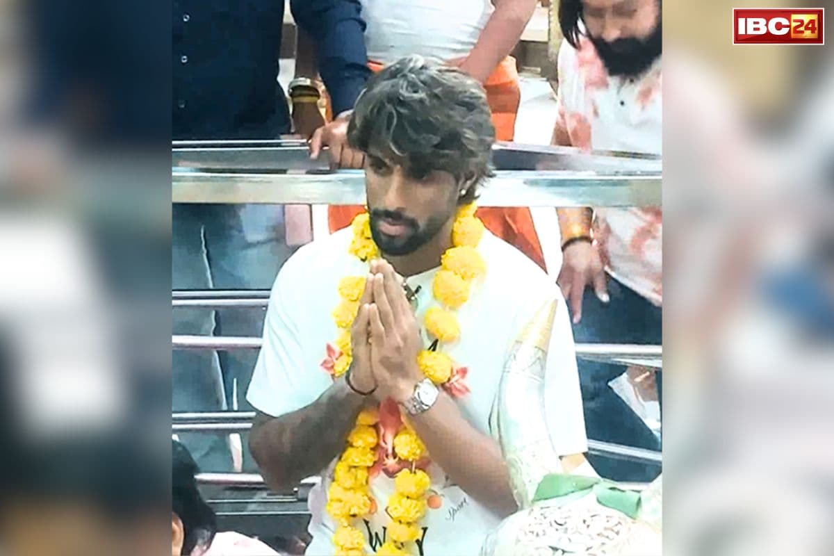Tilak Verma Ujjain Mahakaleshwar: “महाकाल के आशीर्वाद से मिली टीम इंडिया को विश्वकप में जीत”.. बाबा के दर्शन करने पहुंचे तिलक वर्मा ने और क्या कहा, पढ़ें