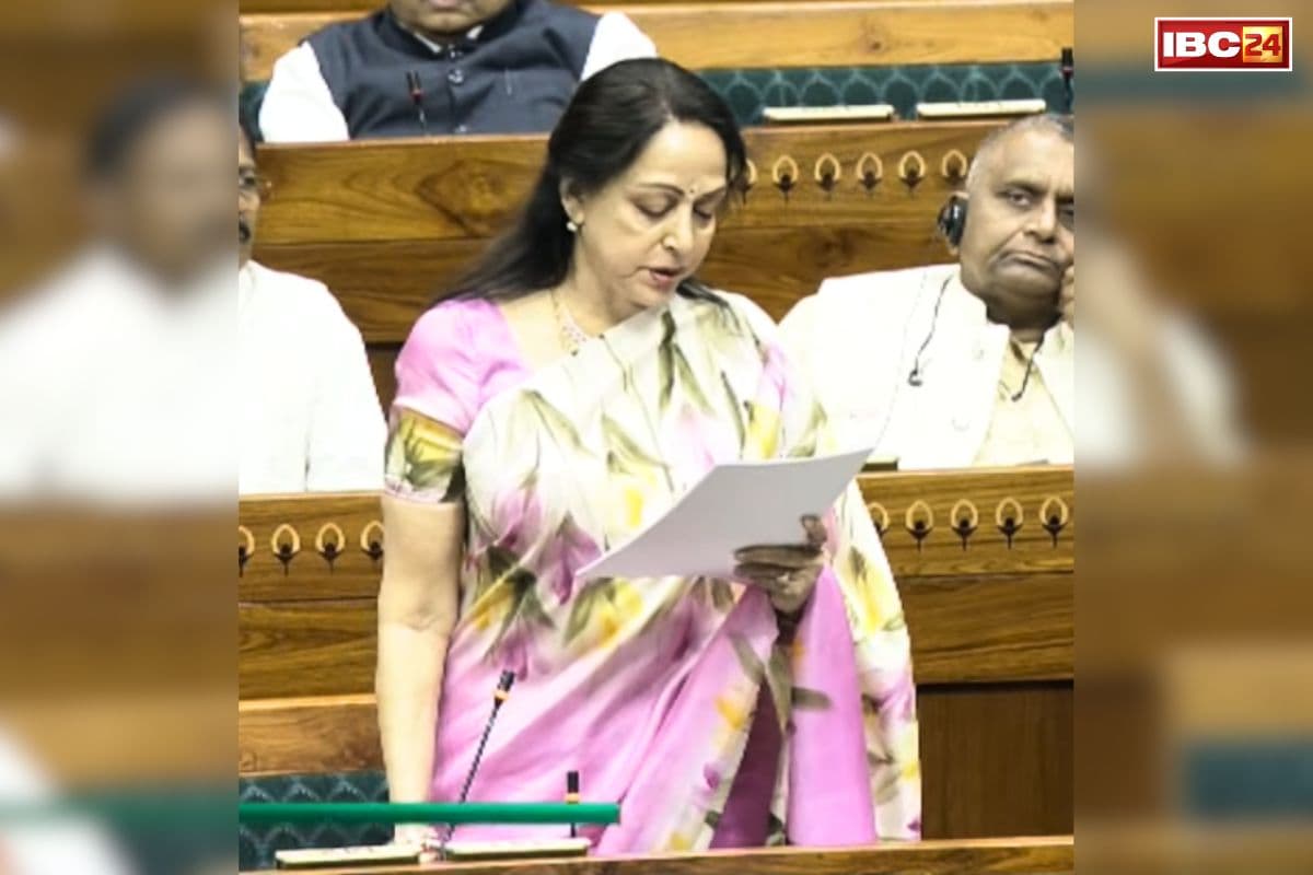 Hema Malini on women reservation Bill: “मैं सांसद नहीं बल्कि देश के करोड़ो महिलाओं की आवाज बनकर बोल रही हूँ”.. महिला आरक्षण पर क्या हेमा मालिनी ने, सुनें