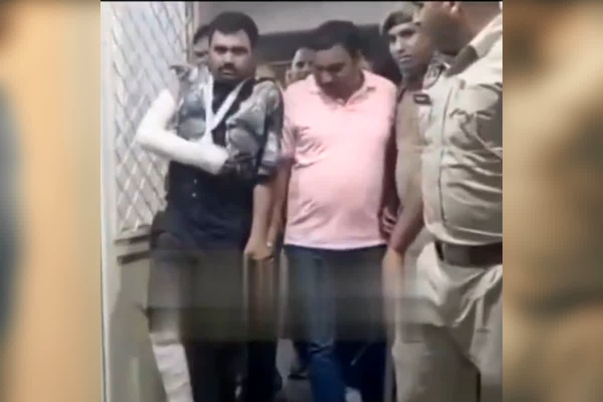 Jaipur Molestation Case News : राजधानी की 4 महिलाओं के साथ किया ऐसा कांड, पुलिस से बचने के लिए अपनाई ये खतरनाक तरकीब, लेकिन ‘तीसरी आंख’ ने खोल दिया पूरा राज