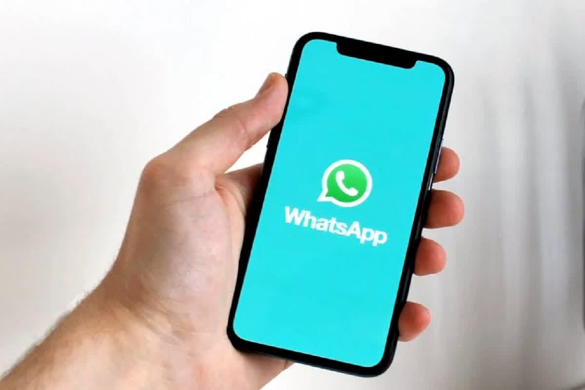 WhatsApp Privacy Tips: क्या आप जानते हैं WhatsApp के ये सीक्रेट प्राइवेसी फीचर्स? 90% लोग इन्हें नजरअंदाज कर देते हैं, कहीं आप भी शामिल तो नहीं!