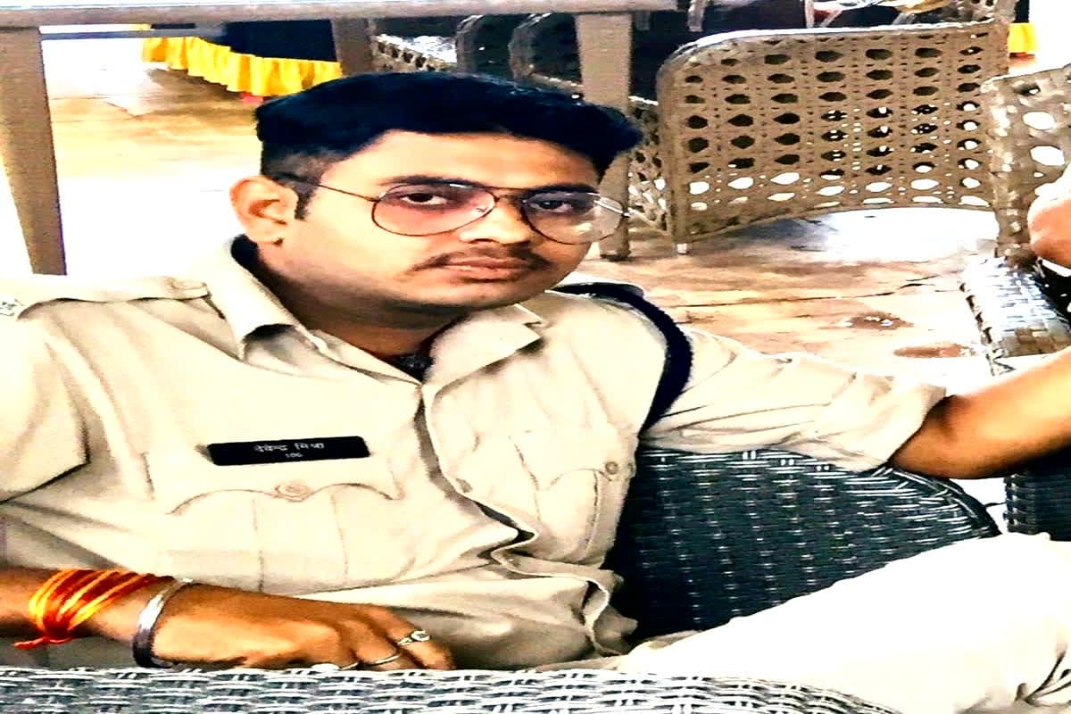 Gwalior Road Accident News: दर्दनाक सड़क हादसे में हुई होमगार्ड जवान की मौत, जीजा की हालत गंभीर, तेज रफ्तार ट्रक ने बाइक को मारी थी टक्कर