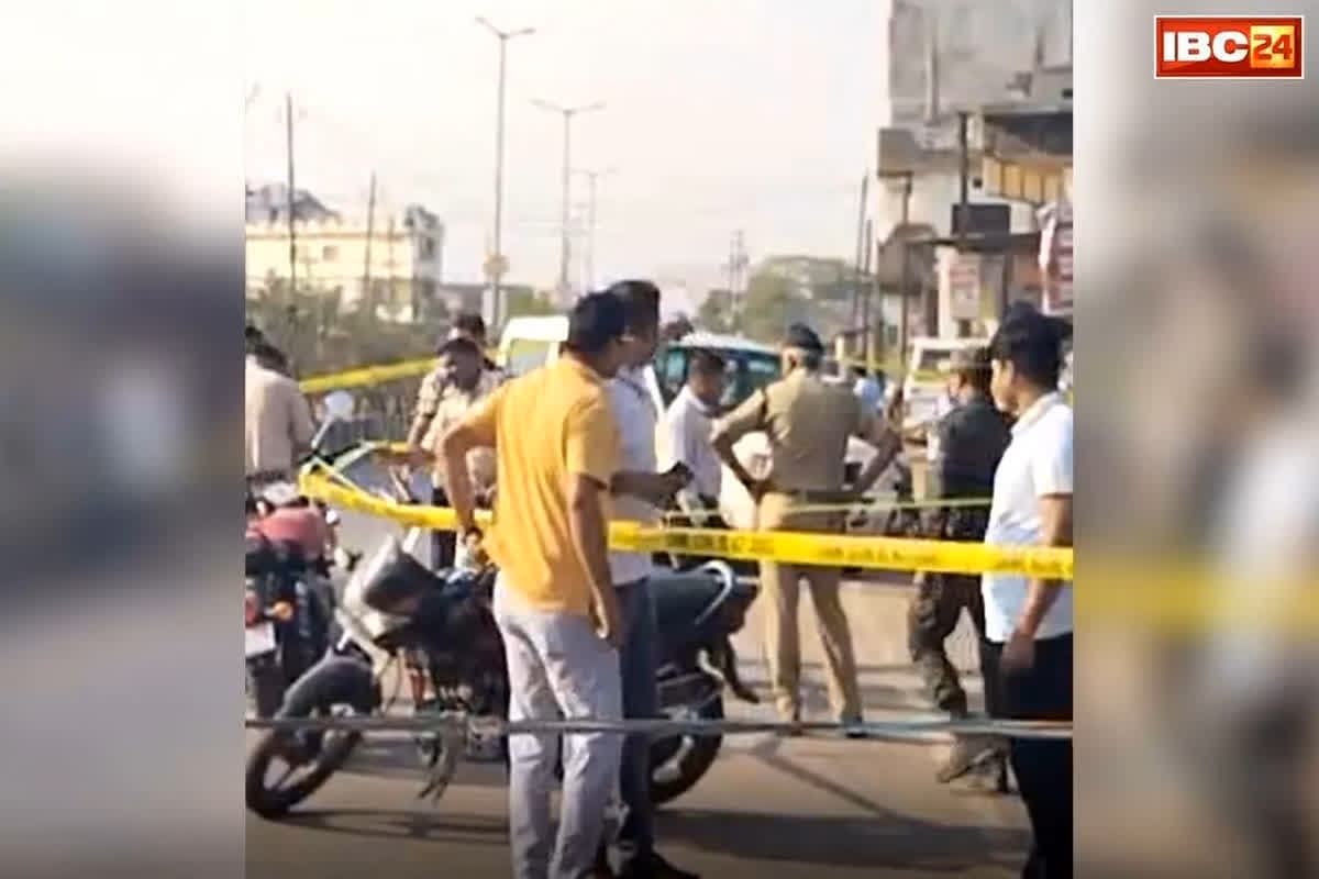 Ambikapur Rape Case: छत्तीसगढ़ के इस जिले में महिला के साथ दरिंदगी, प्राइवेट पार्ट में डाली बोतल, सर भी कुचला… अब ये मांग लेकर सड़कों पर उतरी कांग्रेस