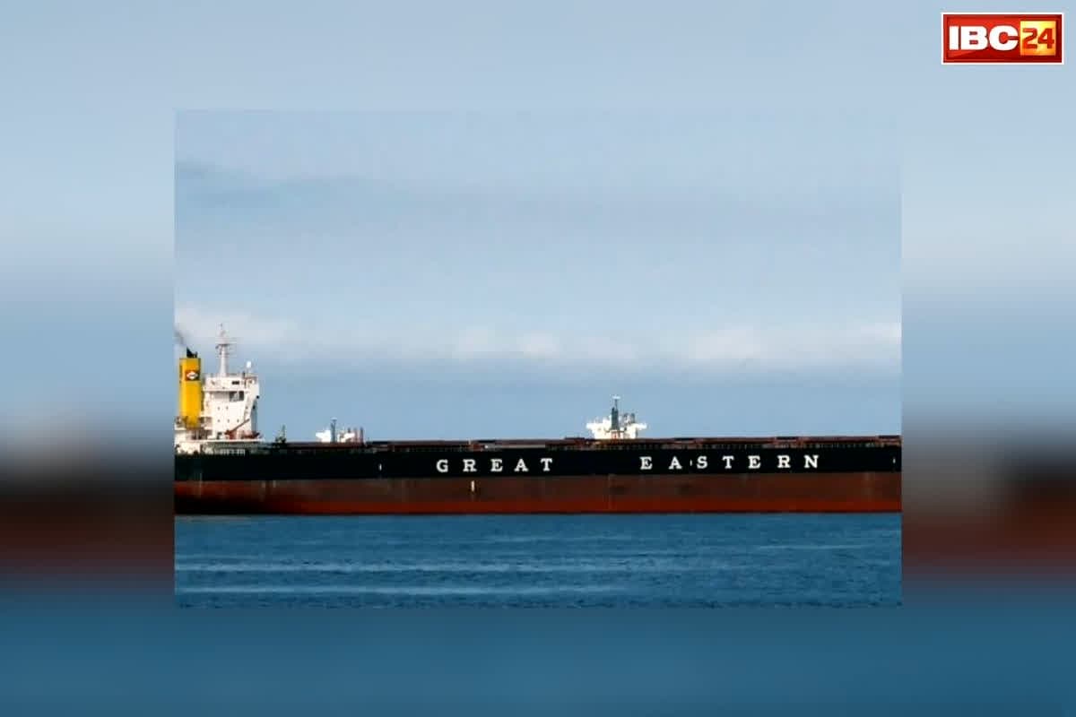 Iran Aattacks on Indian Ships: ईरान का भारत पर बड़ा ‘पीठ में खंजर’ वाला कदम! होर्मुज में भारतीय जहाजों पर किया हमला, पाकिस्तान वार्ता में भारत के खिलाफ कुछ हुआ प्लान..?