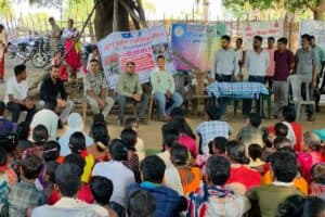 Sukma Sushasan Tihar: कलेक्टर और एसपी ने तोड़ा प्रोटोकॉल! लोगों की समस्या जानने बाइक पर निकले इस जिले के अफसर, पूरी की लोगों की ये डिमांड