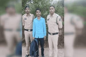CG Crime News: छात्रा को ऐसा मैसेज भेजता था छत्तीसगढ़ के इस कॉलेज का प्रोफेसर, तय हुई शादी तो तुड़वा दिया रिश्ता, अब पहुंचा सलाखों के पीछे