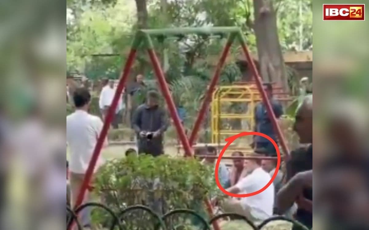 Rahul Gandhi Meets Auto Drivers: जमीन पर बैठकर ऑटो ड्राइवरों संग खाना खाते दिखे राहुल गांधी, इस मुद्दे पर चर्चा भी की, वीडियो तेजी से हो रहा वायरल