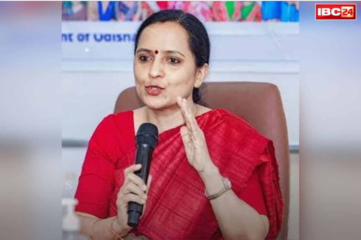 Former IAS Sujata Rout in BJD: इस तेजतर्रार पूर्व महिला IAS की सियासत में धमाकेदार एंट्री.. लेकिन विपक्षी दल का क्यों थामा दामन?.. इस अफसर ने ही की थी ‘साइकिल वितरण योजना’ की शुरुआत