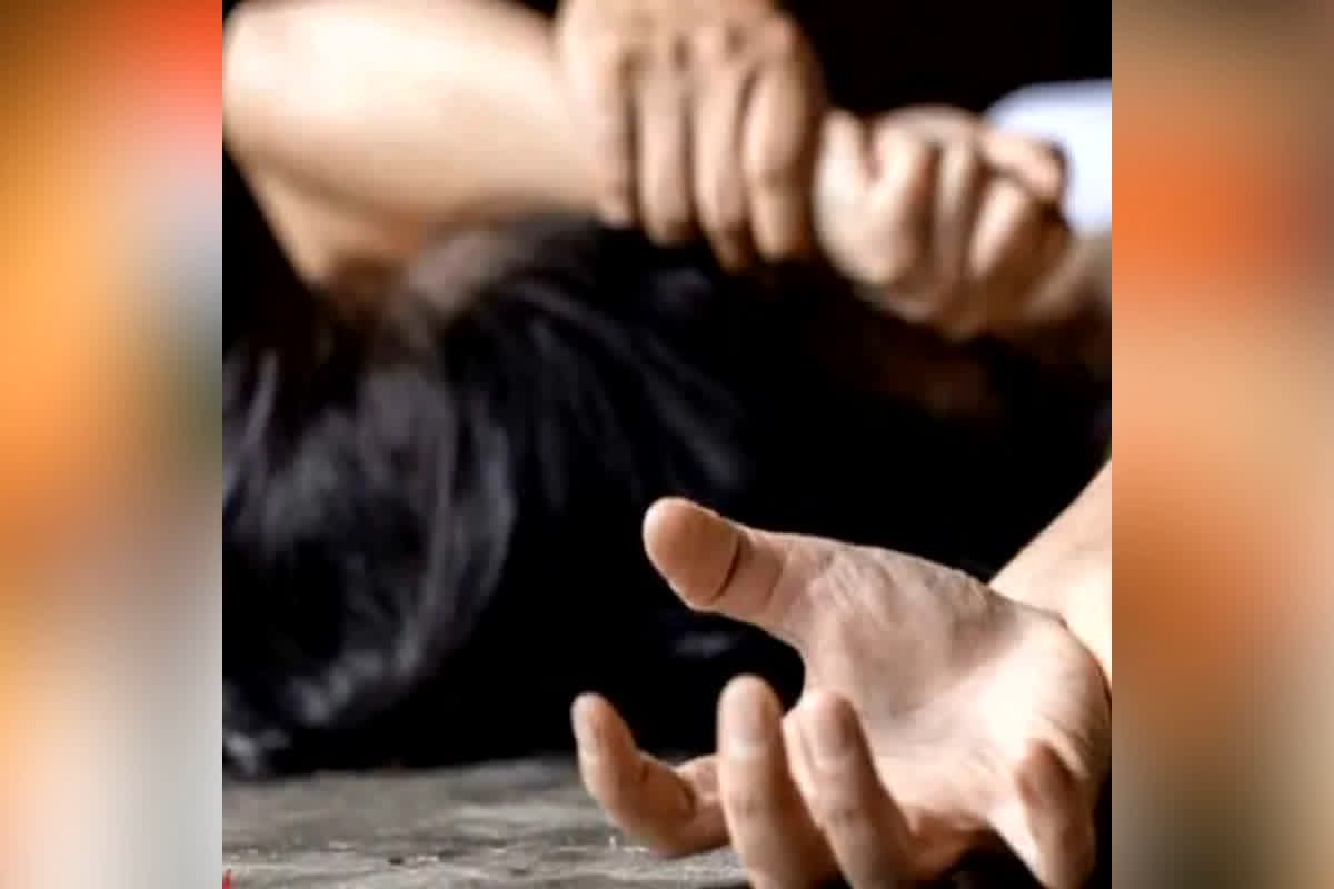 Minor Girl Rape In Lucknow: राजधानी में 6 साल की मासूम से दुष्कर्म, 52 वर्षीय अधेड़ ने दिया वारदात को अंजाम, और फिर…