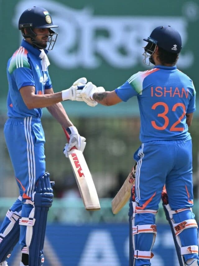 Highest ODI Score by Indian Player: शुभमन गिल ने 154 रनों की पारी खेलकर बनाया नया रिकॉर्ड.. जानें भारत की तरफ से ODI में किसी एक पारी में सबसे ज्यादा रन बनाने वाले खिलाड़ियों के नाम..