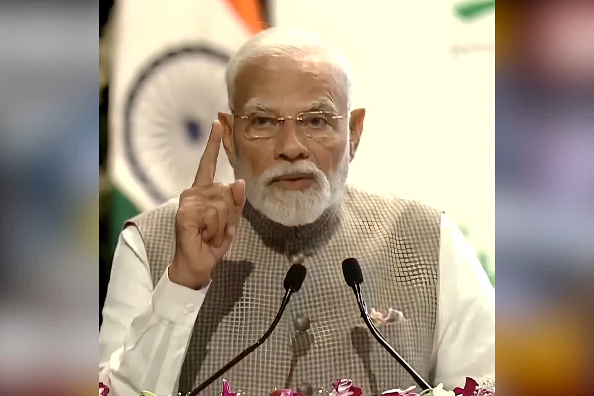 PM-VBRY Launch News: पीएम मोदी आज करेंगे प्रधानमंत्री विकसित भारत रोजगार योजना का शुभारंभ, 200 केंद्रों पर होगा कार्यक्रम का प्रसारण, जानें किसे मिलेगा फायदा