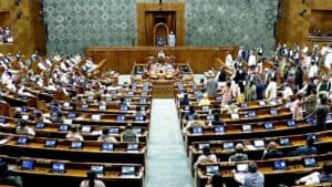 Parliament Monsoon Session: लोकसभा में पास हुआ पेपर लीक से जुड़ा संशोधन बिल, कार्यवाही कल तक के लिए स्थगित, राहुल के ‘इडियट’ शब्द बोलने पर सदन में हंगामा