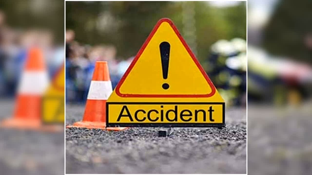 Surguja Accident News: तेज रफ्तार बनी काल, भीषण सड़क हादसे में तड़प-तड़पकर हो गई इतने लोगों की मौत