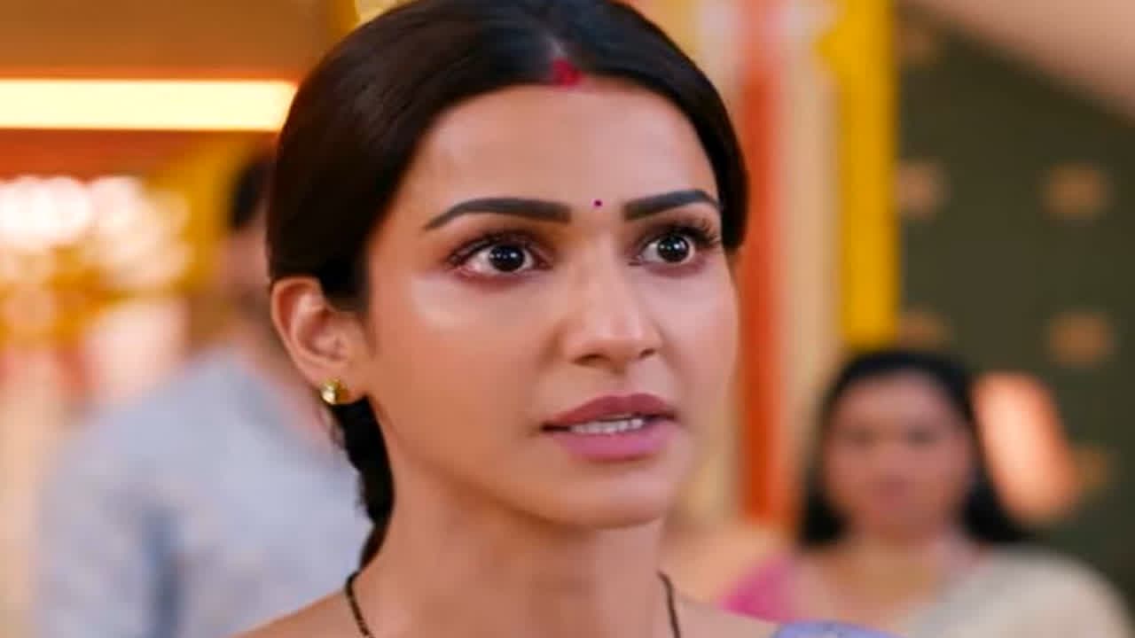 Ganga Mai ki Betiyan: ठाकुर परिवार की खुशियों पर छाया अमंगल साया! अब सलाखों के पीछे से लौटे दुश्मन की दस्तक लाएगी कौन सा नया तूफ़ान?
